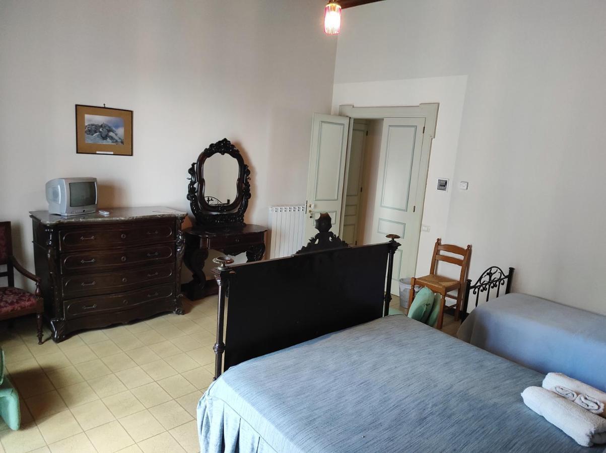 Antica Dimora Palazzo Rovitti Bed & Breakfast Cerchiara di Calabria Exterior photo
