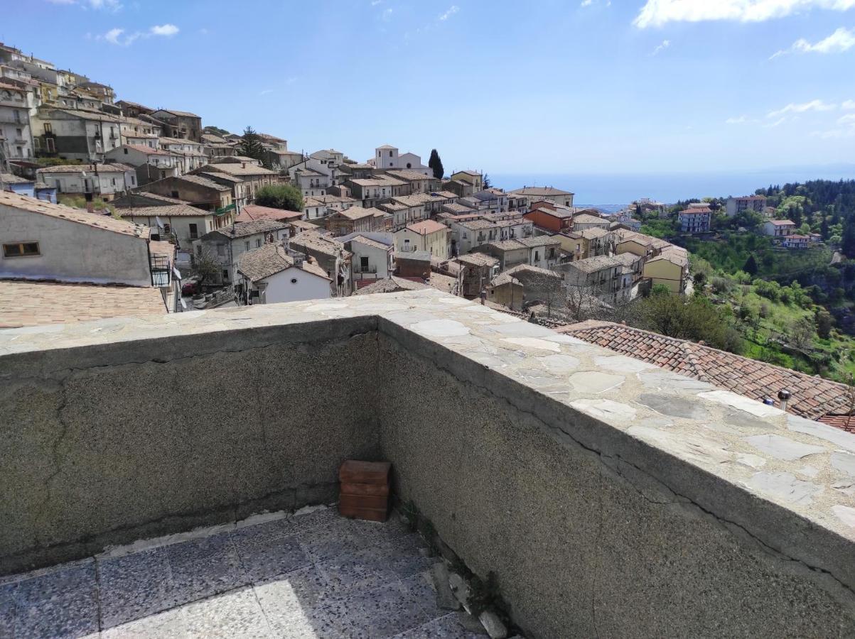 Antica Dimora Palazzo Rovitti Bed & Breakfast Cerchiara di Calabria Exterior photo
