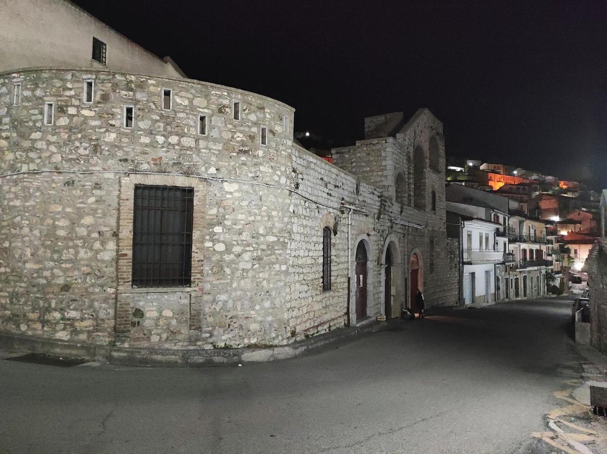 Antica Dimora Palazzo Rovitti Bed & Breakfast Cerchiara di Calabria Exterior photo